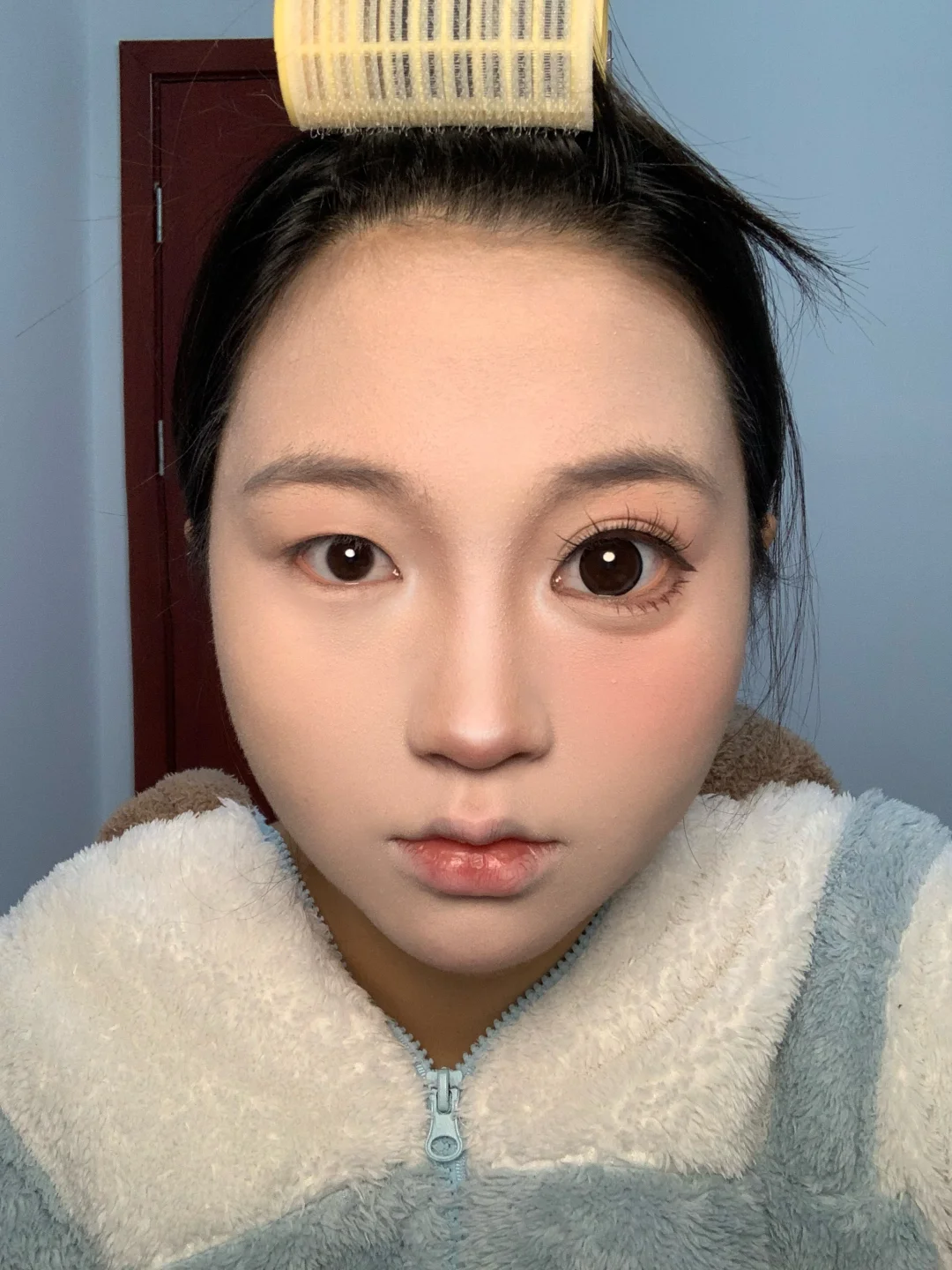 Did you really enlarge your eyes!? Live Live