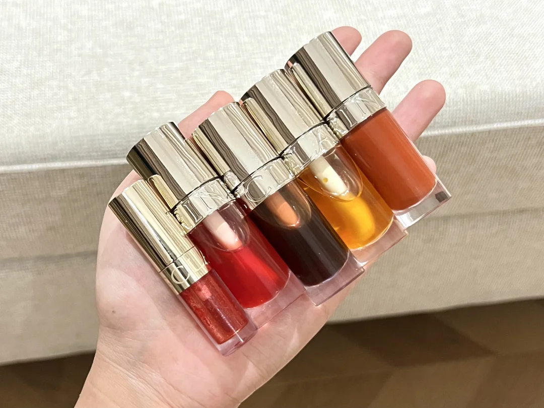 8 empty bottles, all my lip protectors in seconds!!!
