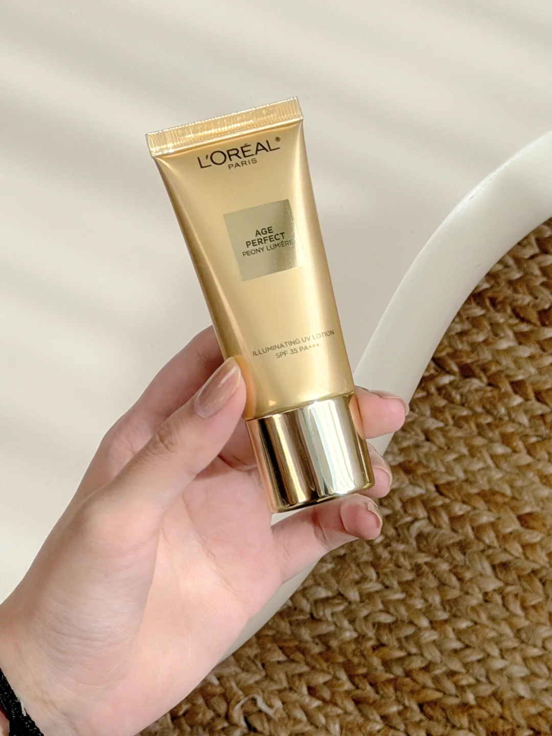 L'Oreal doesn't care about idle people! Is a sunscreen so explosive?