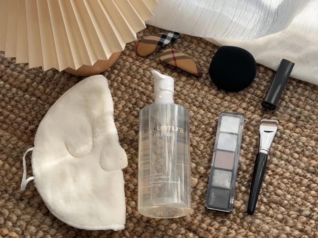 Successfully copied homework with the blogger! Crispy Skin Lock This Bottle...