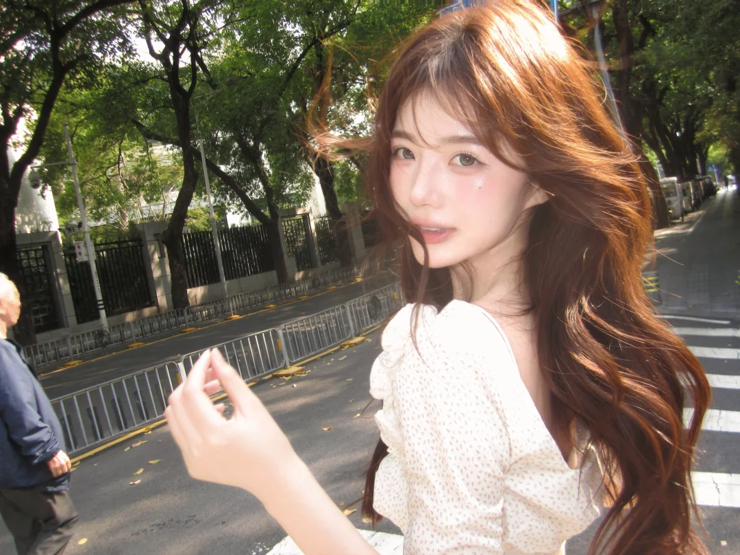 Glowing hair:sparkles: