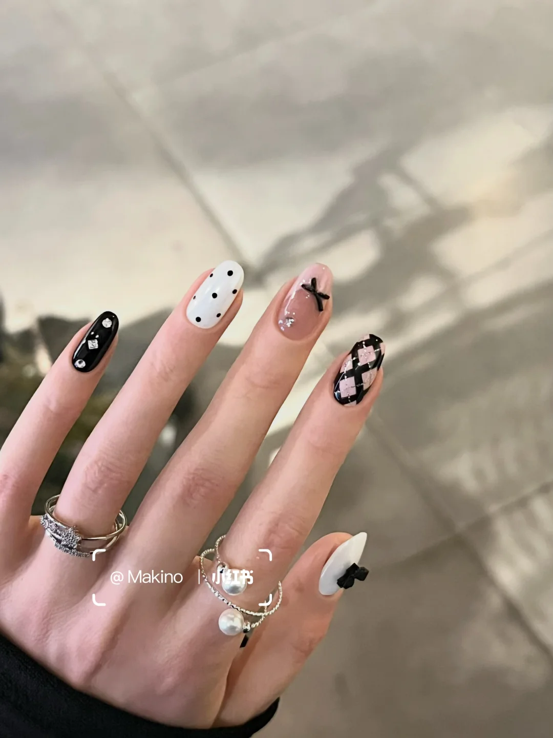 Nail🫧ins甜酷格纹美甲💗🖤简约显白look