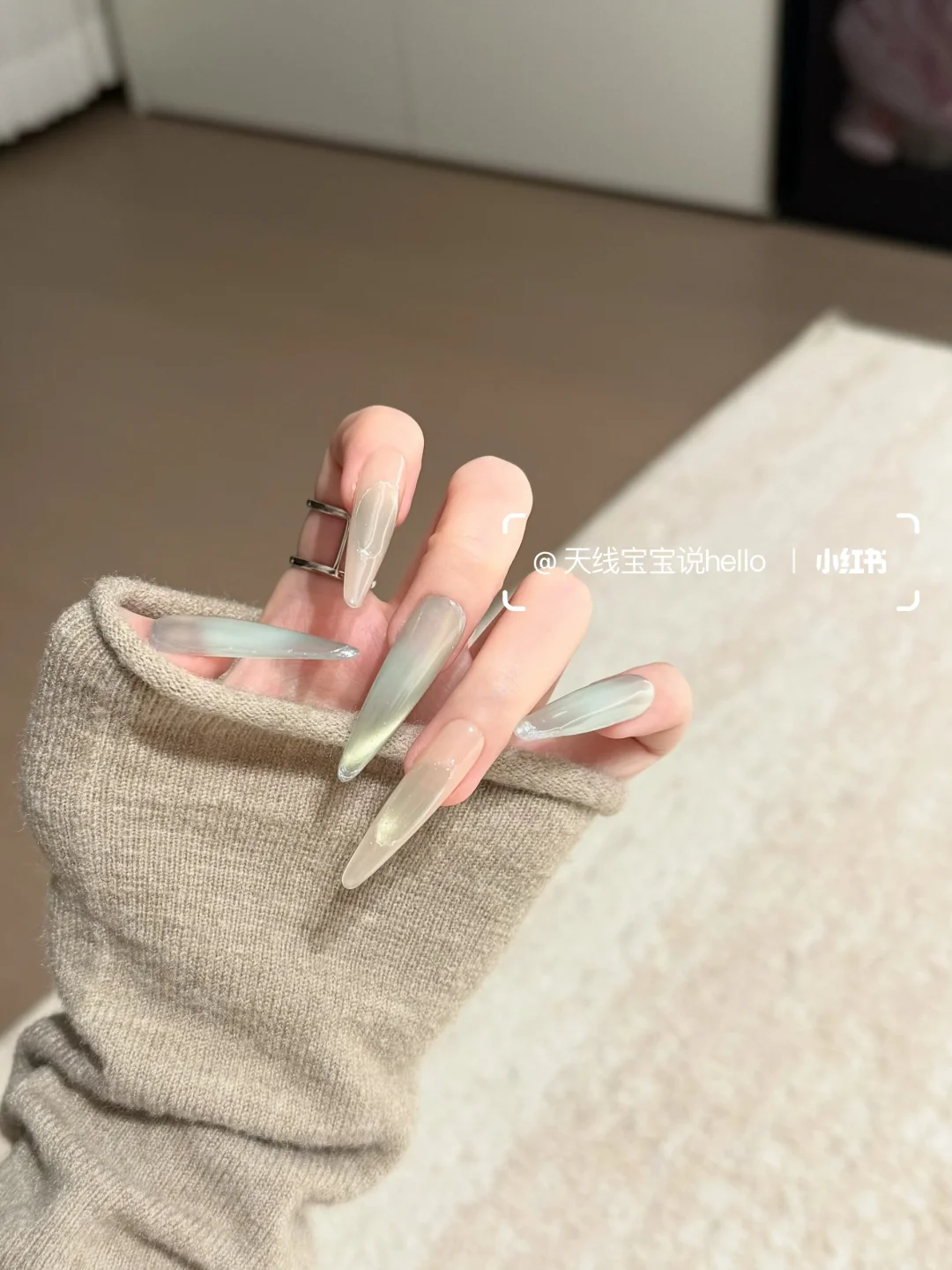 玉涧青黛:herb:春日指尖的一抹清透绿意