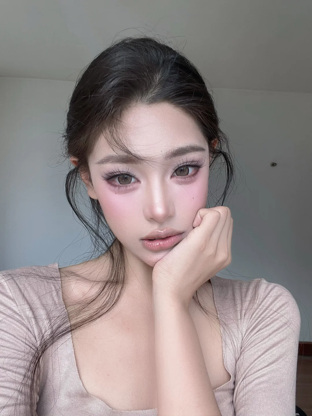 :ribbon:ins灰粉色裸妆～