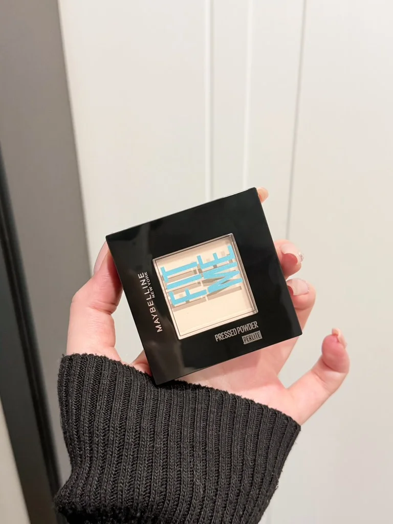 From crying at the wedding to the dinner party, my makeup was surprisingly more stable than my vows