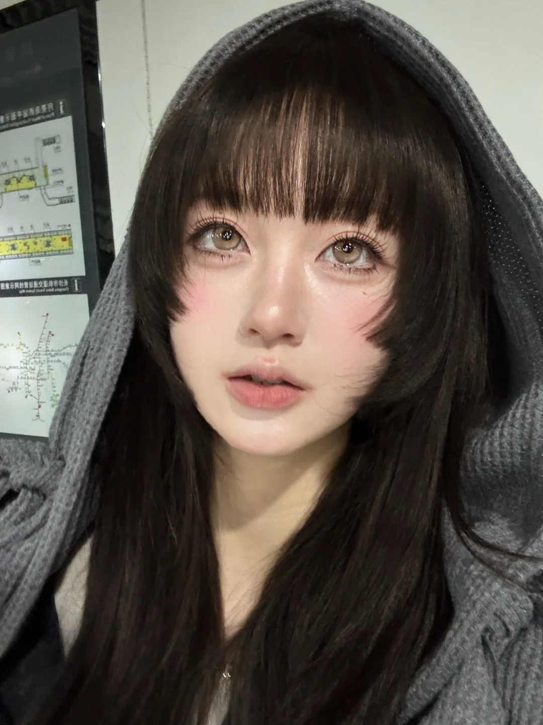 有什么能抑制刘海生长…:seedling: