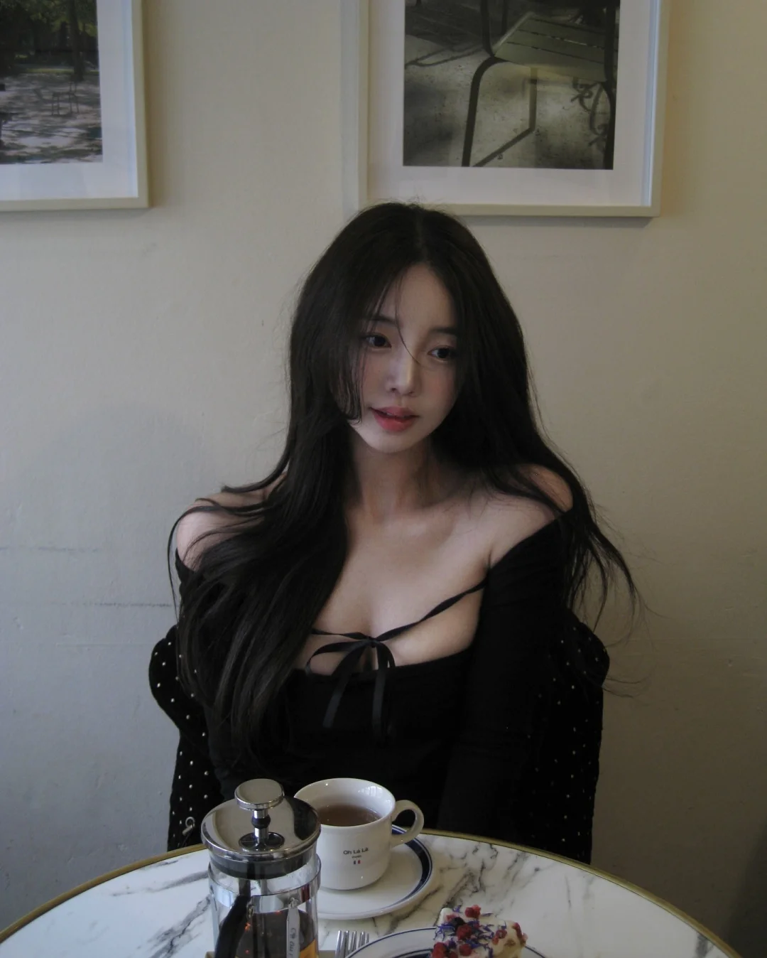 Using the Korean female nurturing method, the beauty of bare face has reached the next level