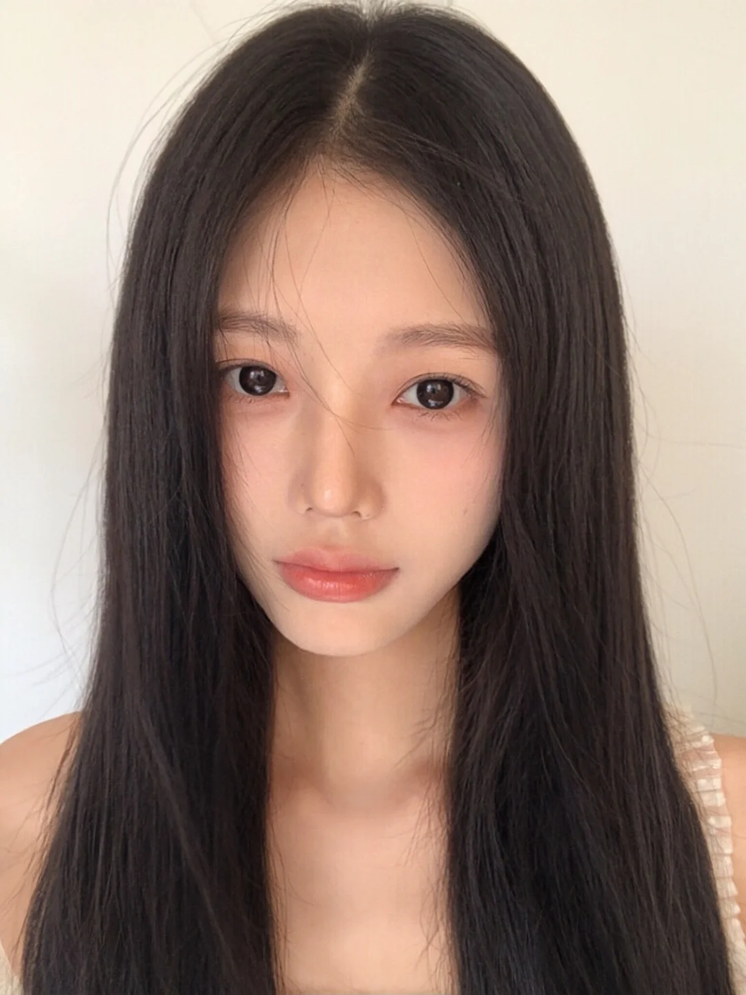 The essence of light makeup is a clean finish