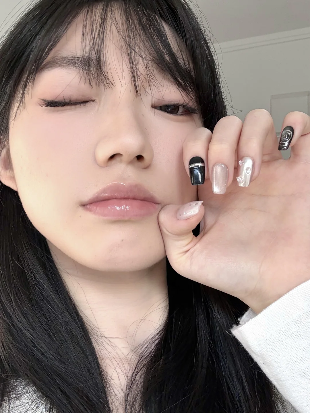December New Skin 💅🏻🖤