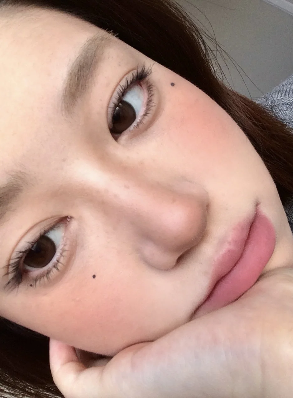 What breathing Korean pale eyelashes