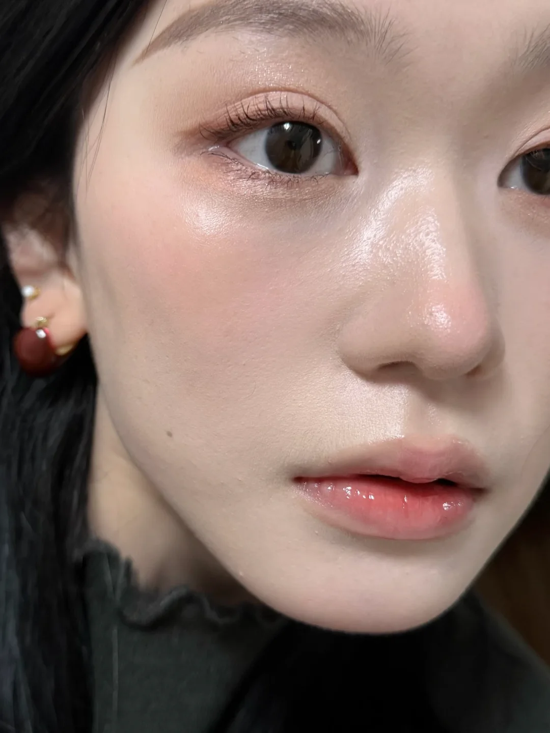 Dry skin stays moist for the winter like this