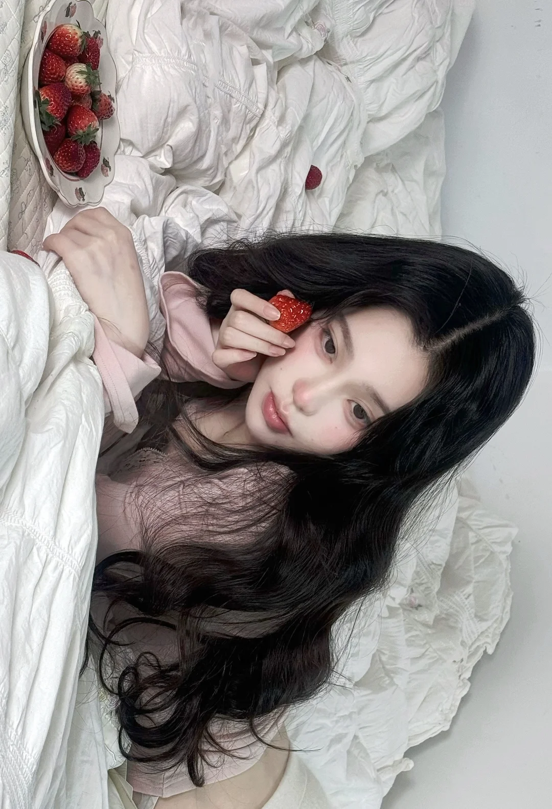 I guess you start to feel tempted from the second picture: strawberry: