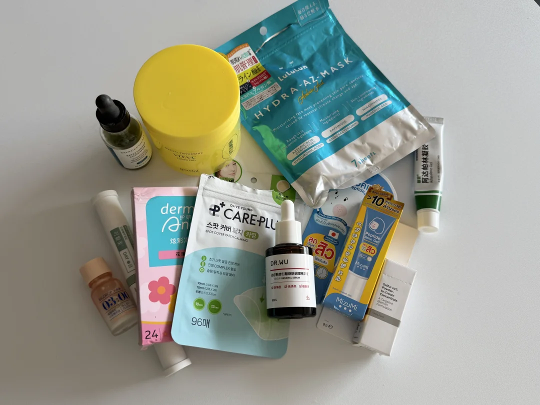 For those who love to have recurring acne on their temples, please take a look!!