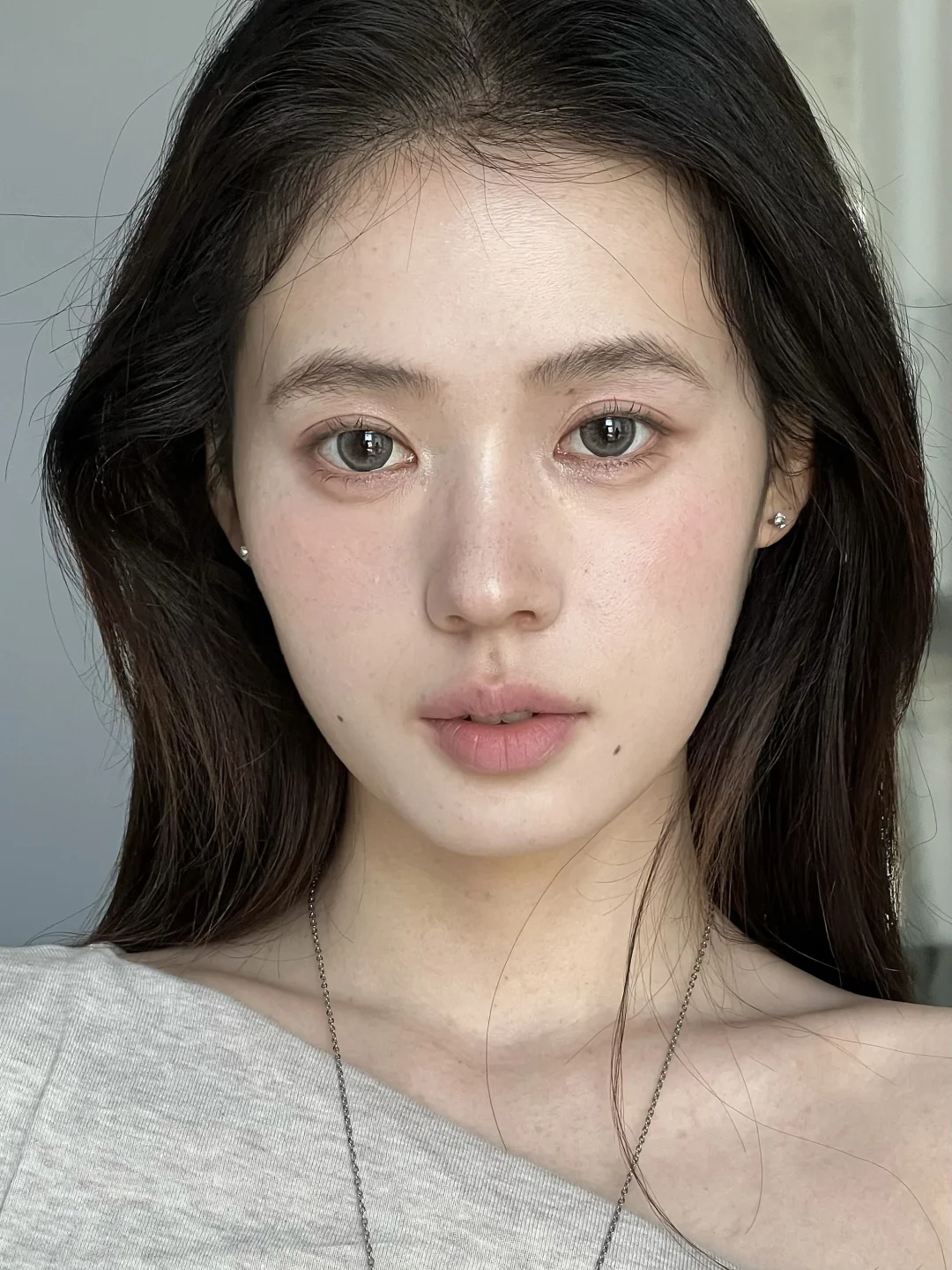 My makeup is one step ahead of spring