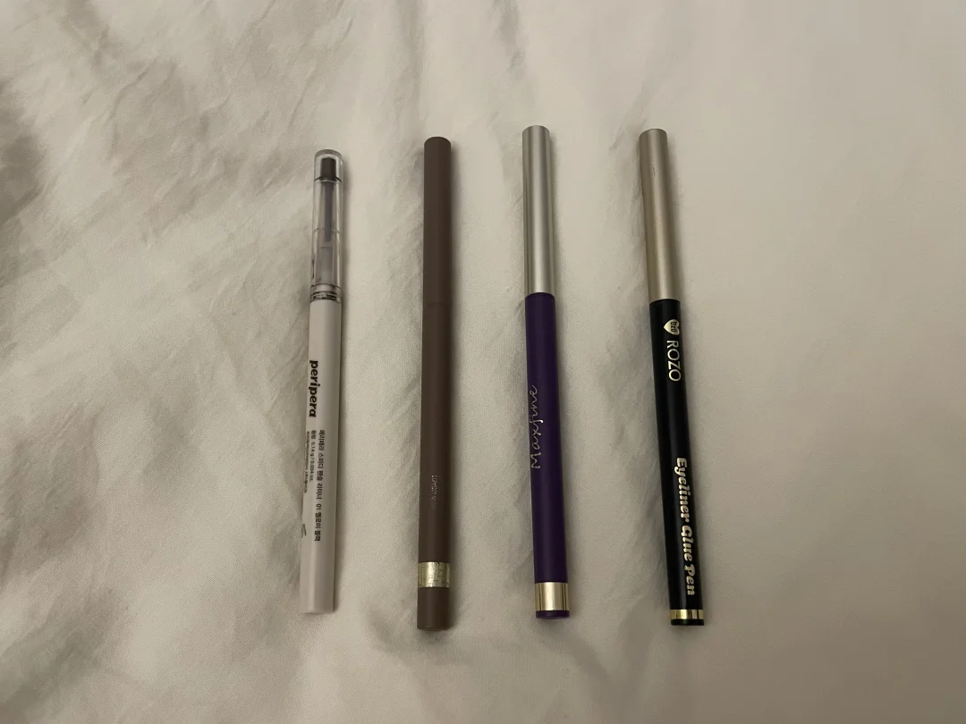 Some awesome eyeliner gel pens