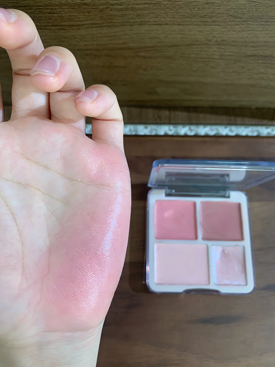 Korean female powder blusher highlight 🐰