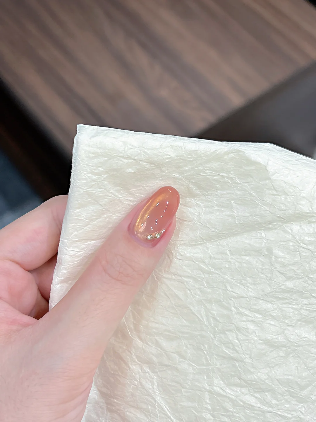 Autumn and winter nail enhancement: fallen_leaves: gentle gradual change powder blusher golden cat eye nail