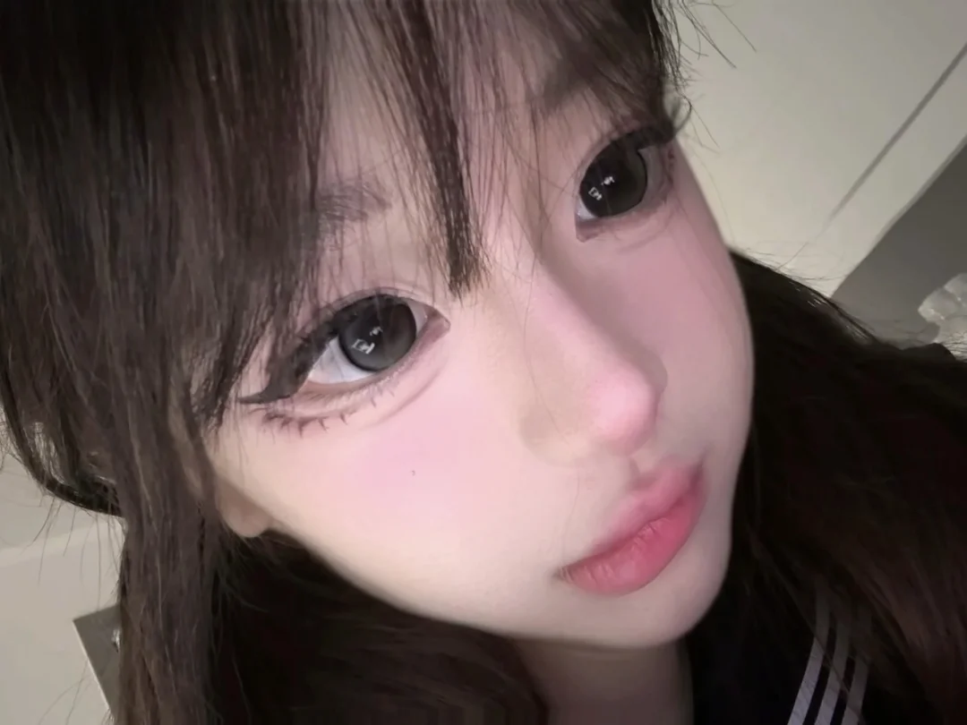 Is this makeup too heavy