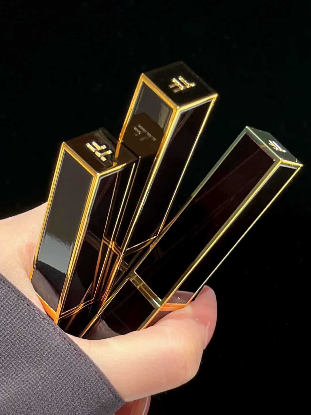 Three supports to complete this fame and fortune field