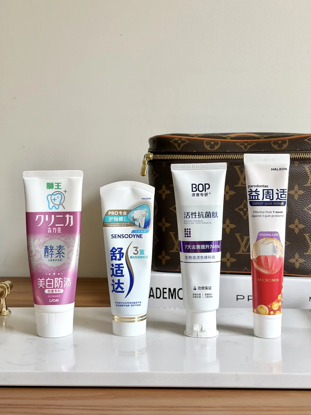 The god in charge of brushing teeth! Sharing of Dental Care Toothpaste (Repurchase Version)