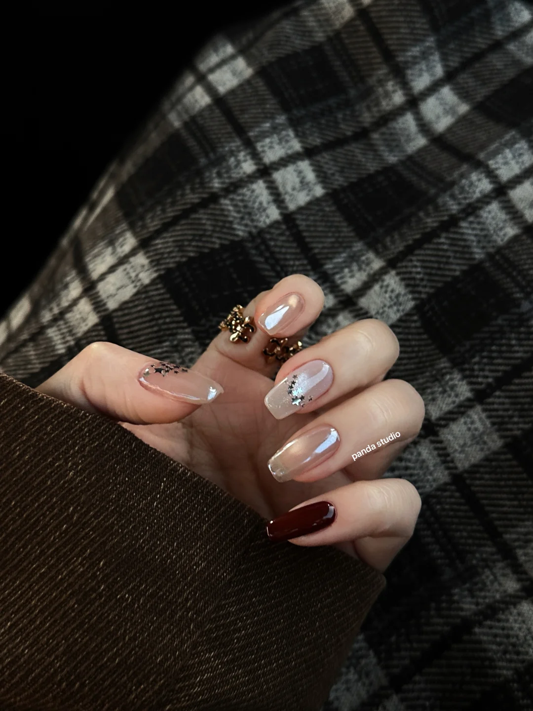 New Year's Gentle Star Cross Year Nail Salon Choose It! Wine red jumping color yyds