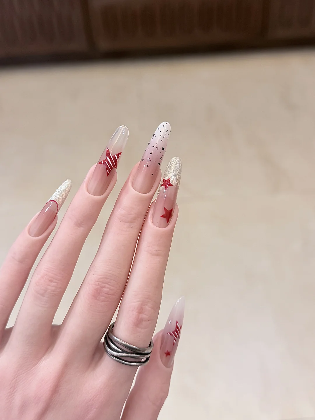 Nail art | Some stars: sparks: