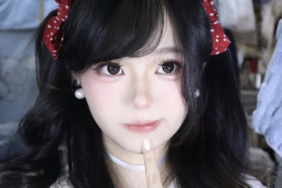 I really like the sleeping silkworm mole. It's really cute, okay