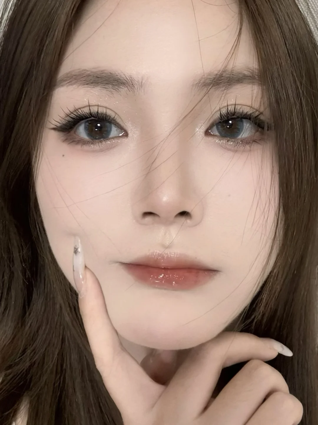 Live image: Today's makeup look