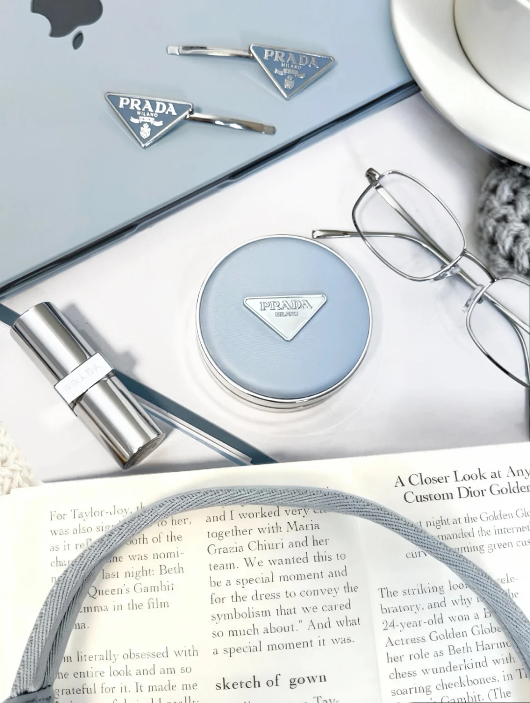 The trendy 'blue' friend in the commuting bag! PRADA air cushion new skin