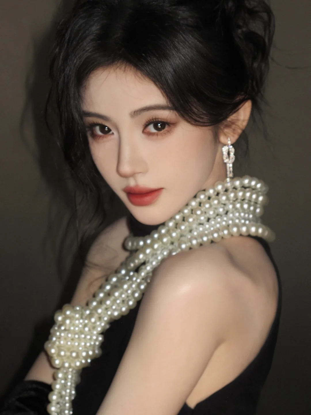 Black Velvet Makeup 2.0 for Ju Jingyi | Retro Celebrity Makeup