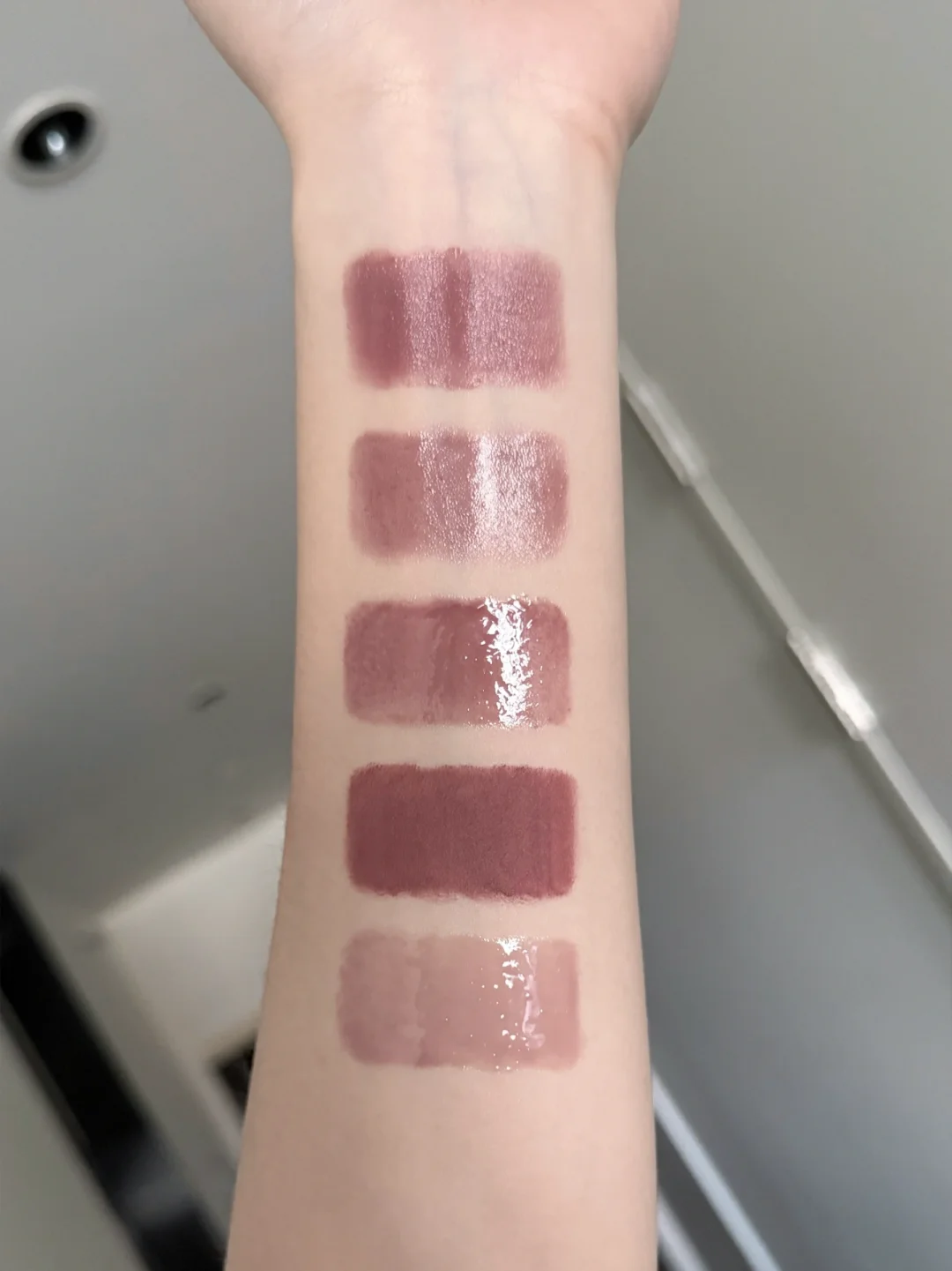 Soft Purple | Olive Skin Winter Lip Color