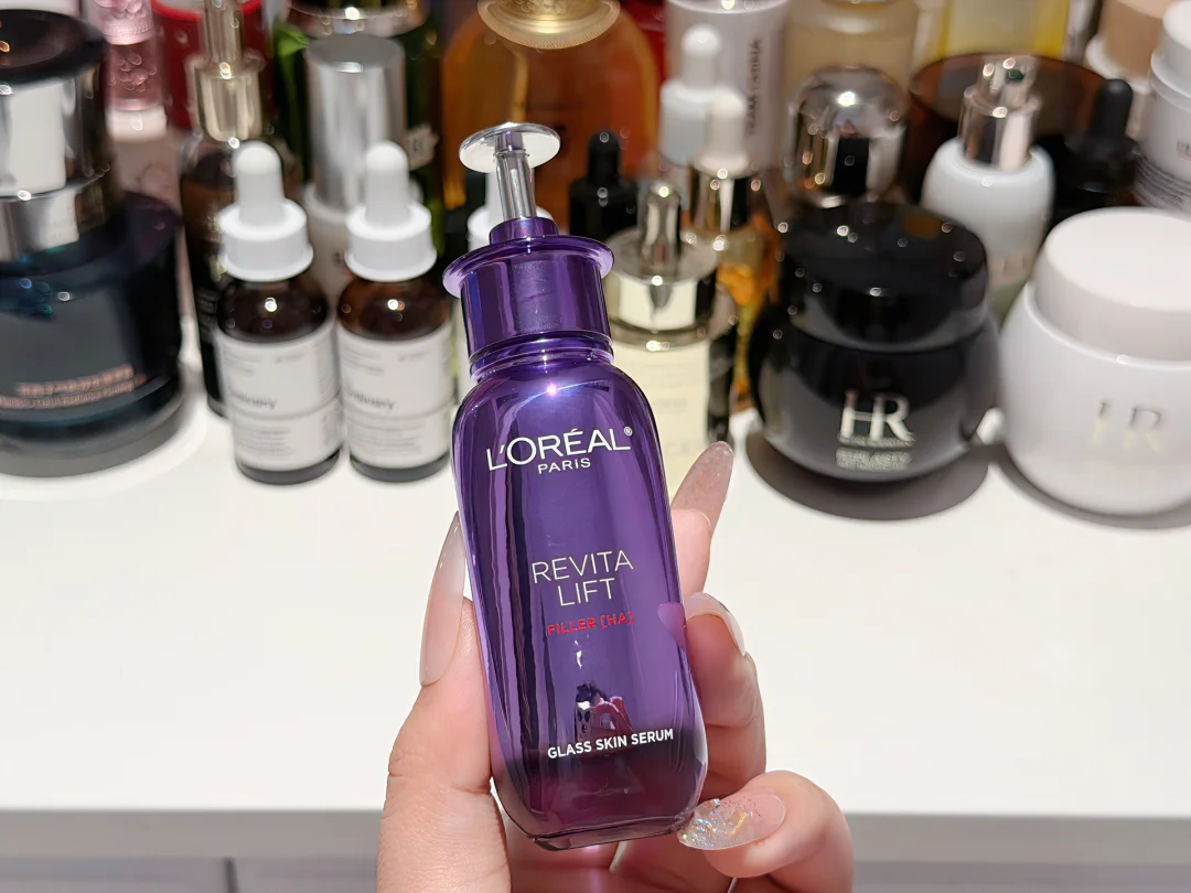 My older brother said that using purple is more charming for my younger sister...