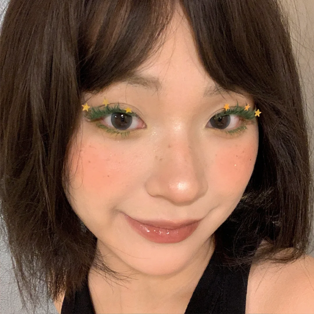 Christmas Makeup Collection 🎄: sparkles: