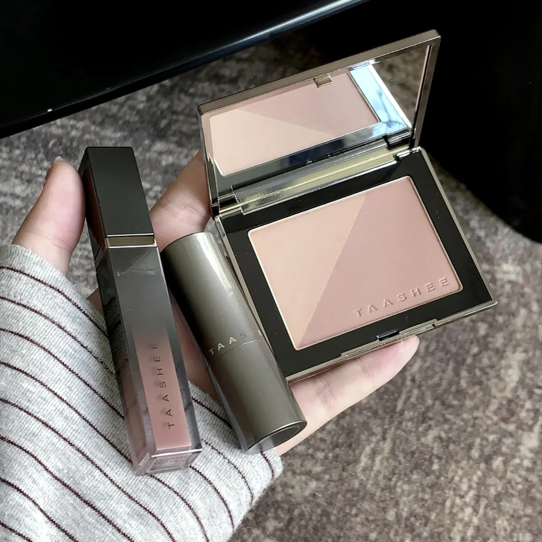 A new three piece set with a high level of intelligence and beauty, featuring a light and delicate appearance 📺