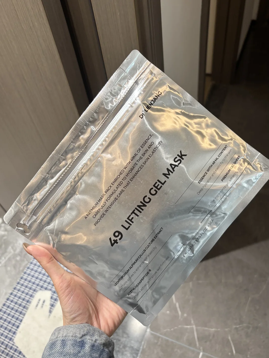 Please kindly ask Korean women to bring more boxes