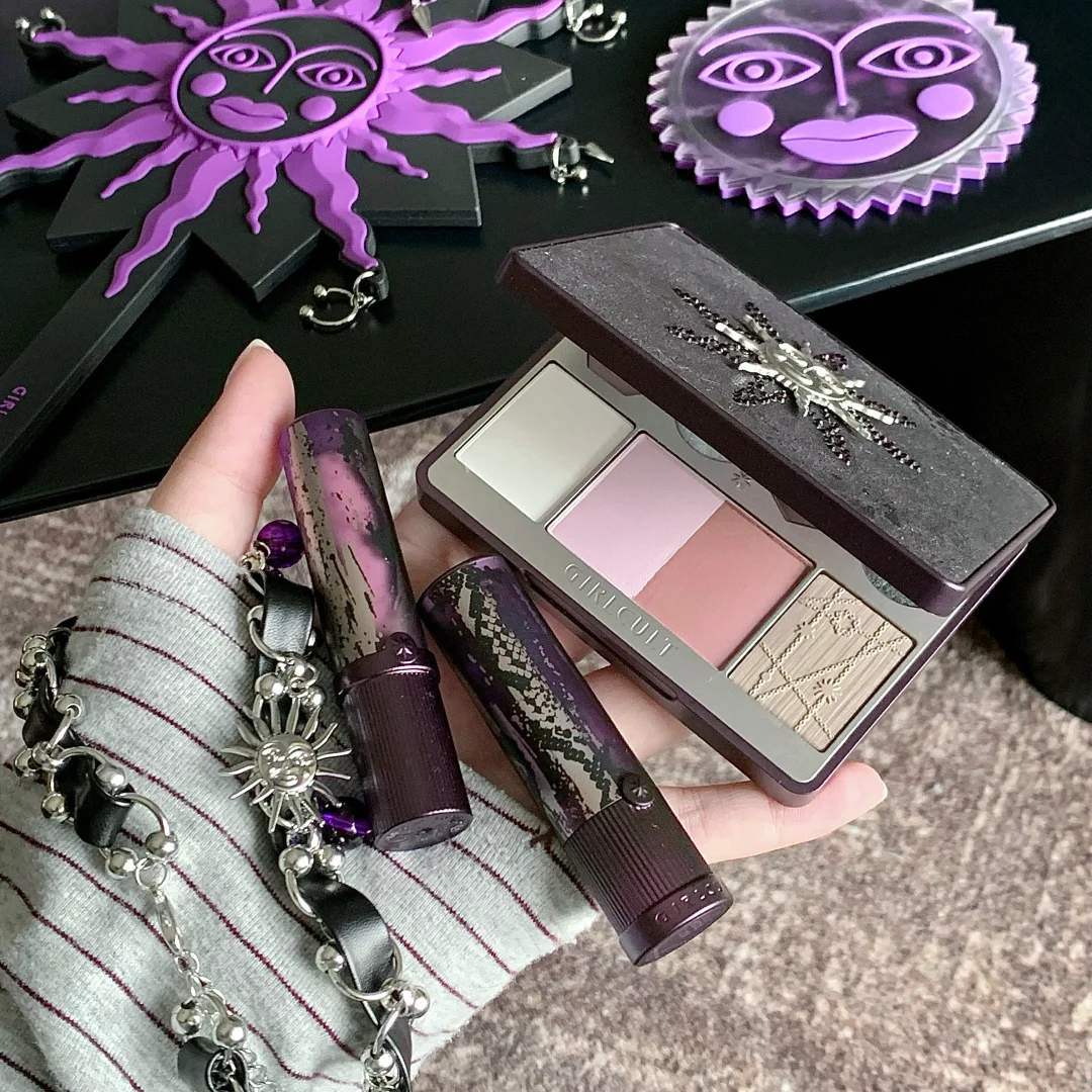 The new aesthetic of cold purple smoke on olive skin. ⟡·: crystal_mall: