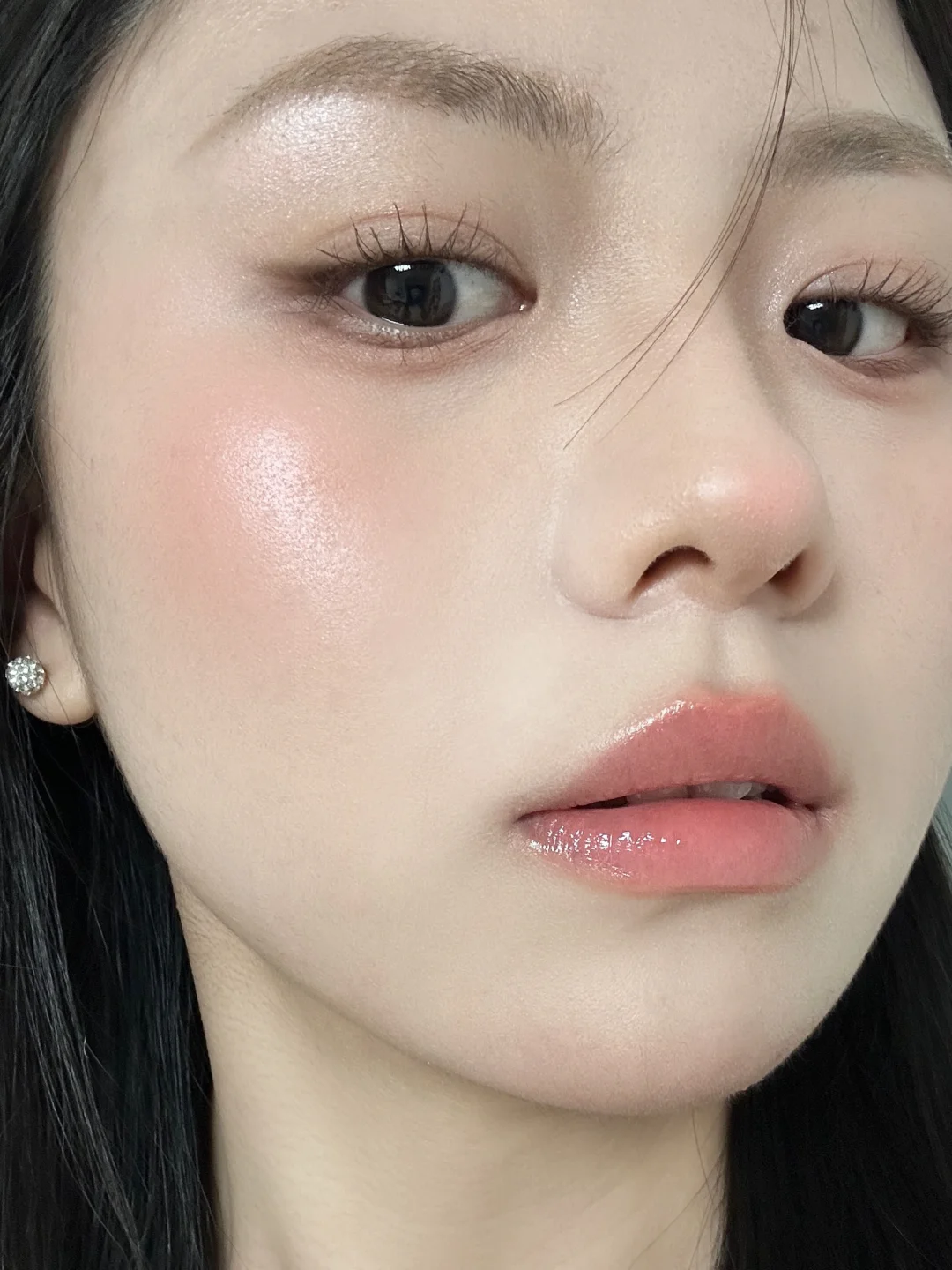 Round Face~Korean Low Saturation Water Light Makeup Tutorial