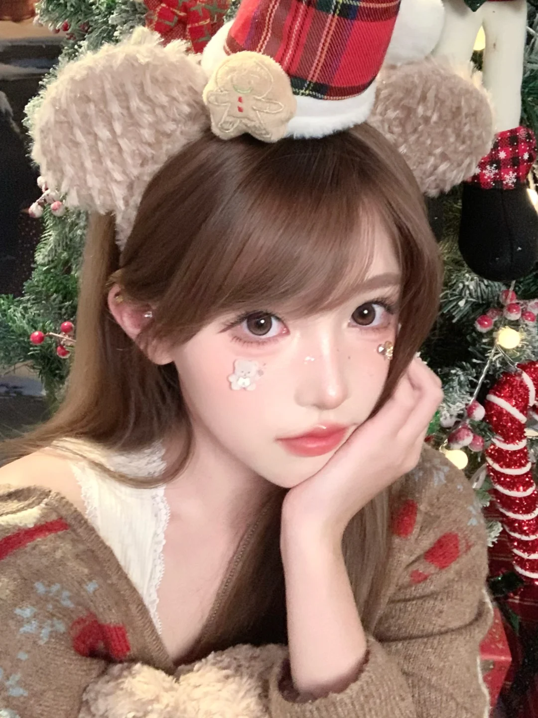 Save some Christmas photoshoots: teddy_cear: ·∝. ❅. 🎄.🍎 ˗ ⋆ ✰ ｡ ˚