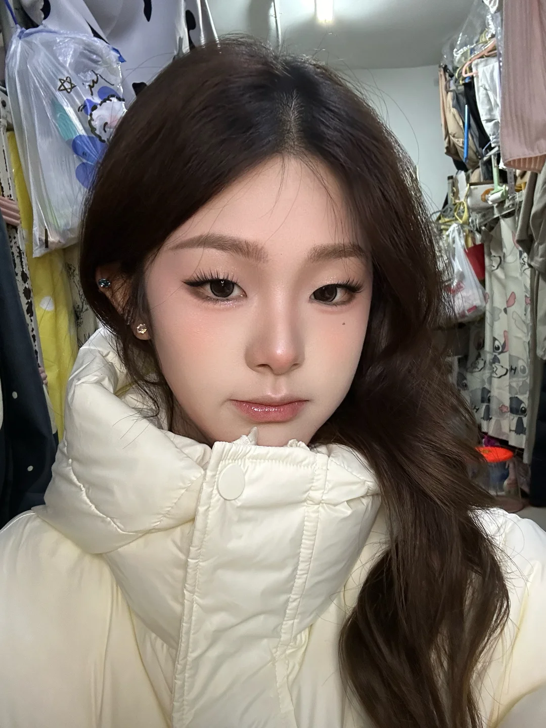 Single eyelid makeup is as simple as eating