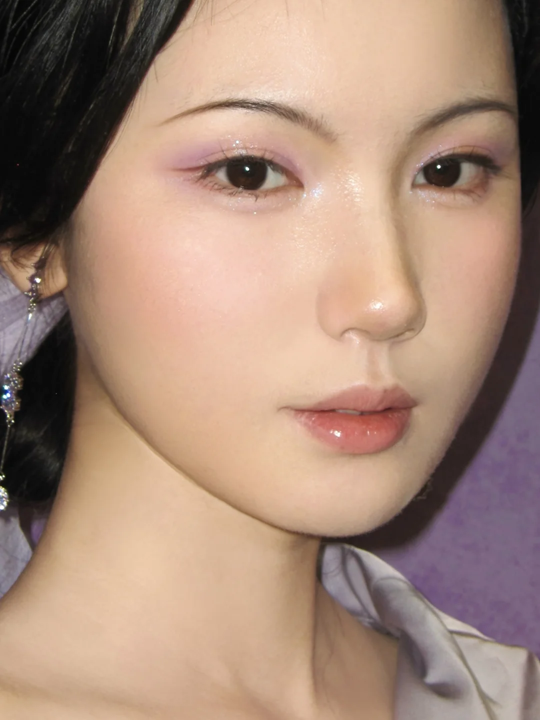 17 pictures of my annual color makeup look in 2025