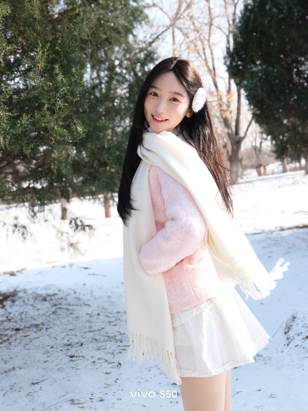 In the winter of Beiping, the camera captured a shining moment for me: snowflake: