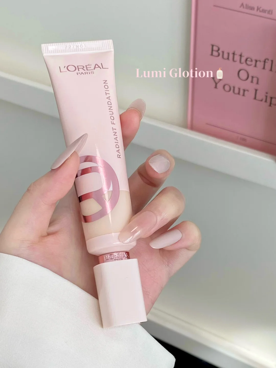 Water Spirit Spirit Pink White Skin 🫧! L'Oreal liquid foundation can also be used for many purposes!