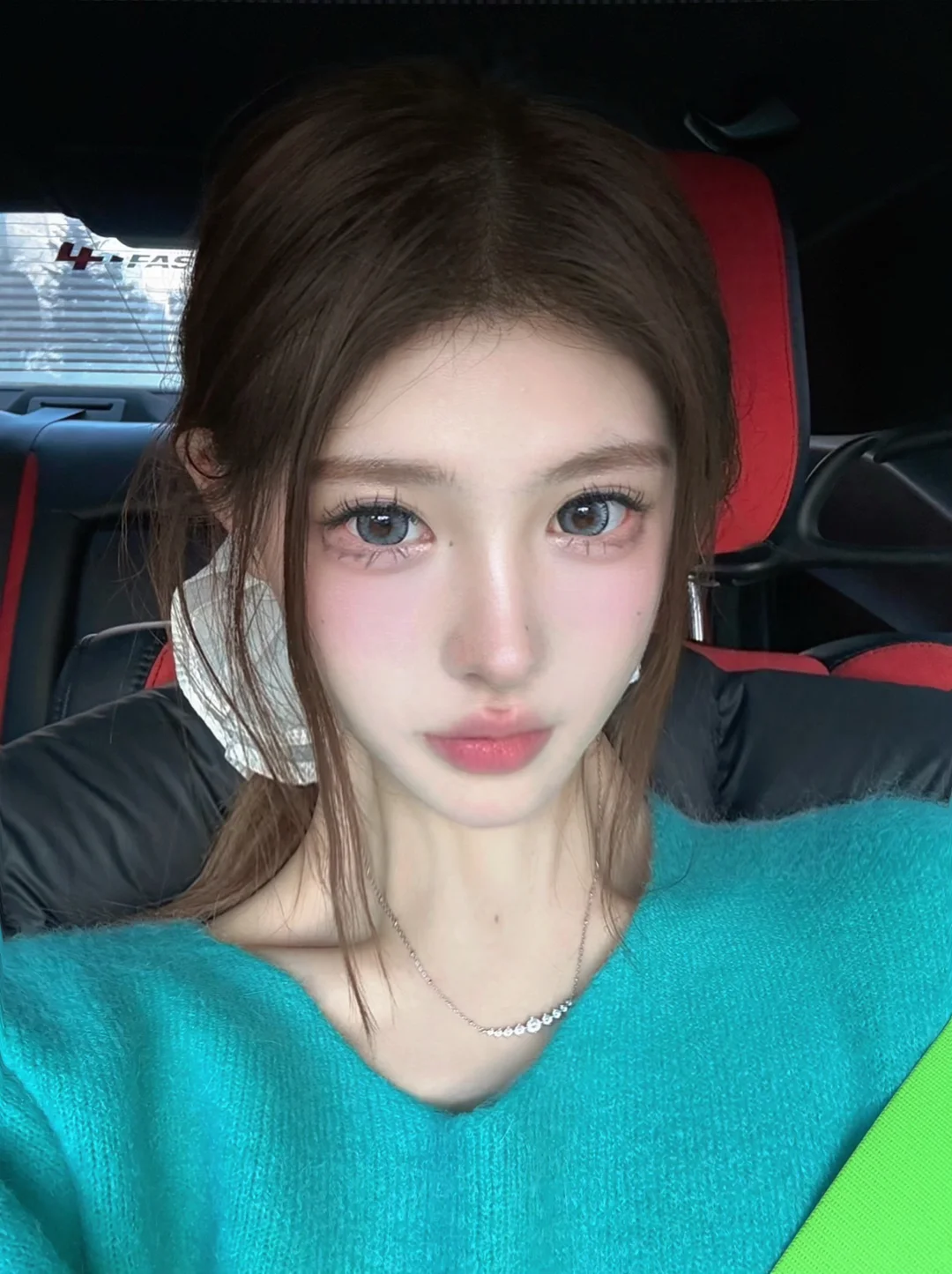 No need to reconcile with bare skin