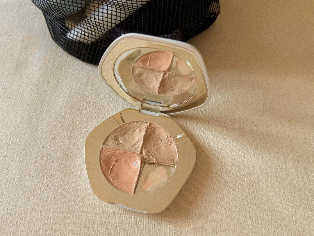 Teacher Tang Yi uses the same concealer!!! (Ultra detailed version)