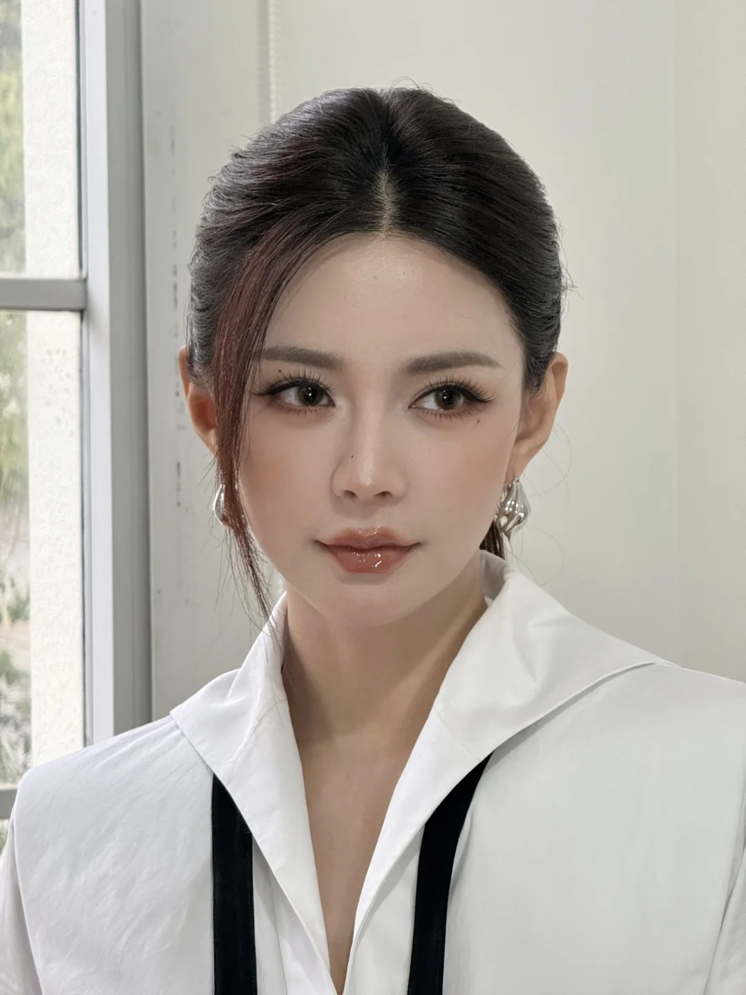 The American style spicy girl makeup for Shen Mengchen