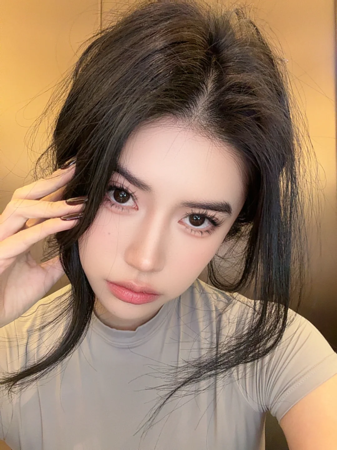 I'm putting on makeup today