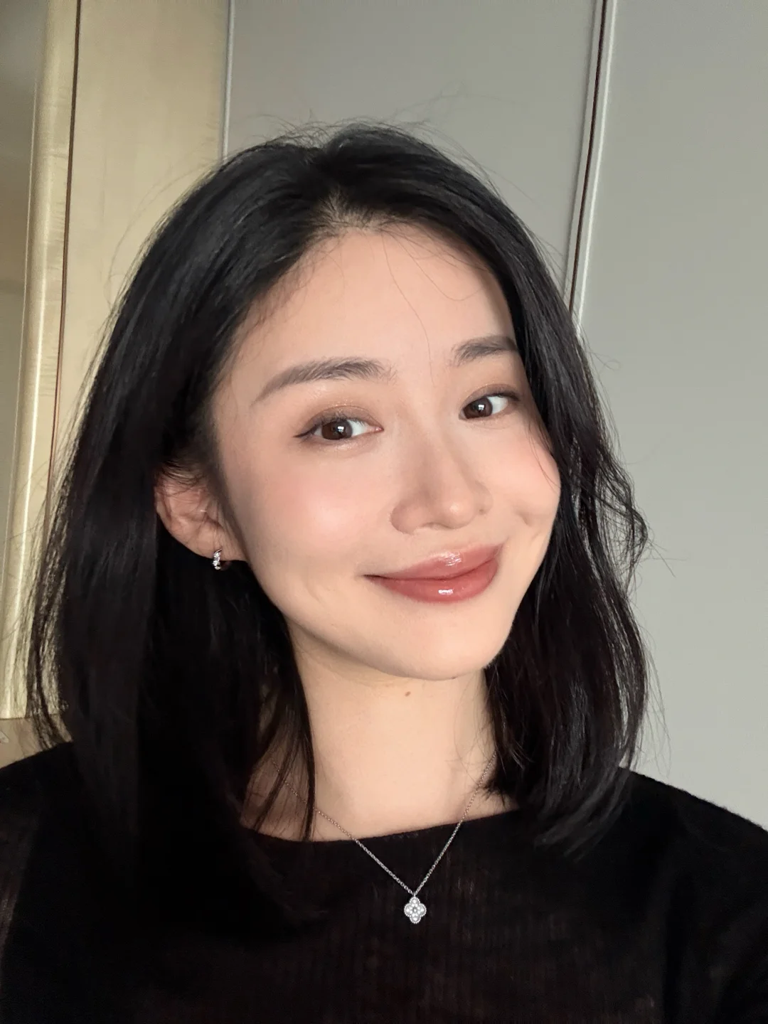 Beautiful to the touch of Chanel Deep's luxurious makeup